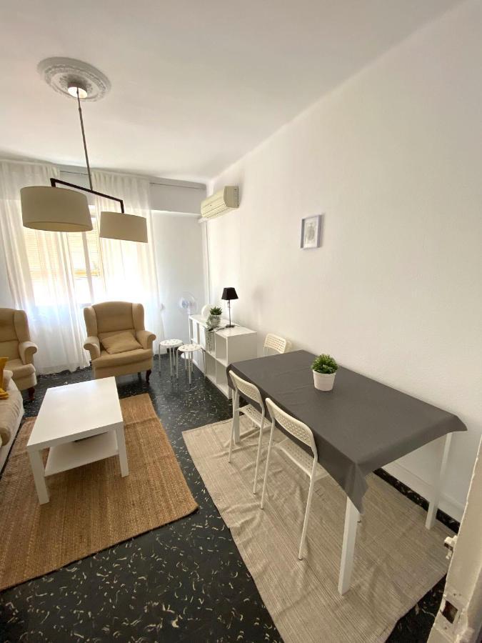 Апартаменти Acogedor Apartamento En Валенсія Екстер'єр фото